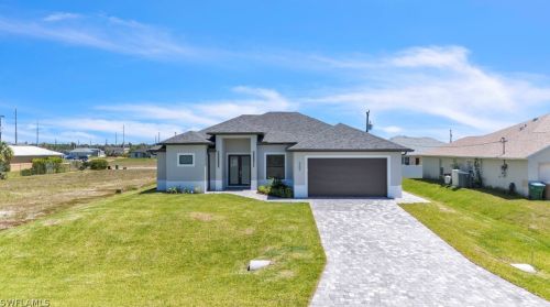 2303 6th Ave, Cape Coral, FL 33909-4366