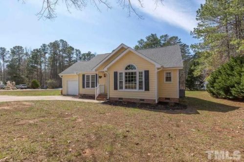 132 Fox Run Rd, Youngsville, NC 27596-8703