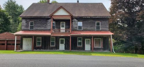 12 Beechwoods Rd, Callicoon, NY 12723-6611