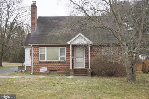 94 Highview Ave, Dover, DE 19901-5202