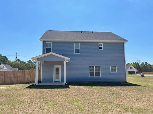 2798 John Hall Rd, Fayetteville NC  28312-9673 exterior