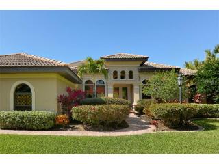 3866 Royal Hammock Blvd, Sarasota, FL 34240-8245