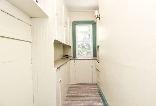 132 Alderman St, Springfield MA 01108-2121 exterior