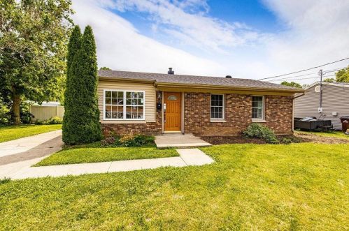 138 Flintstone Dr, New Haven OH  45030-1413 exterior