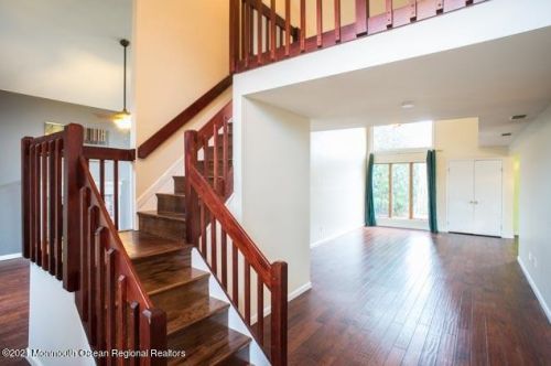 7 Lamiss Ct, Bricktown, NJ 08723-6340
