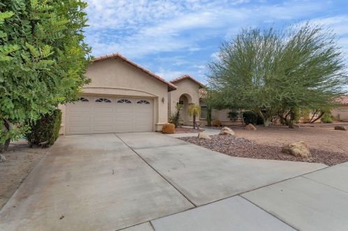 43910 Milan Ct, La Quinta, CA 92253-7916