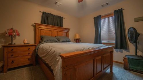 8126 Robertson Pl, Hammond IN  46322-1017 exterior