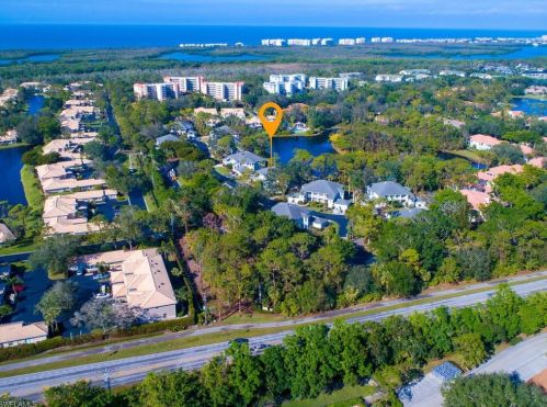 15103 Royal Fern Ct, Naples, FL 34110-8069