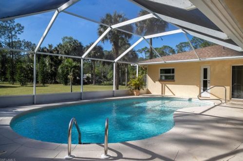 3790 23rd Ave, Naples, FL 34117-6652