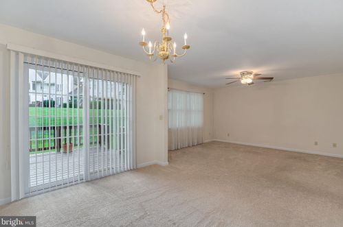 7772 Cross Creek Cir, Breinigsville PA  18031-1317 exterior