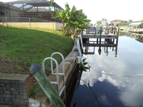 5218 11th Pl, Cape Coral, FL 33914-7027