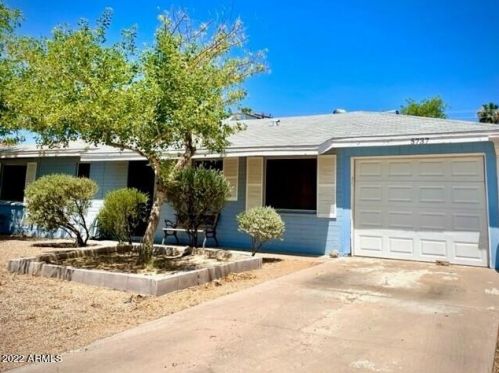 5737 38 Ave, Phoenix AZ 85053-3755 exterior