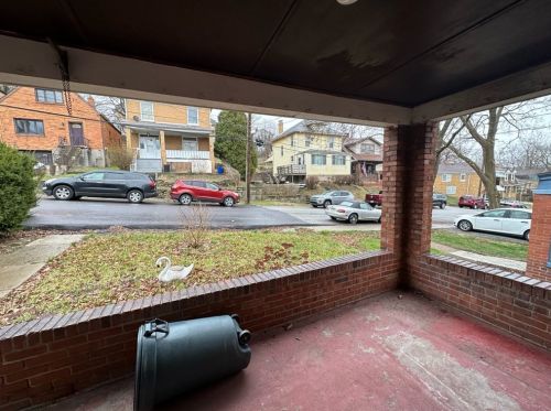 1420 Kenberma Ave, Pittsburgh PA  15216-3760 exterior