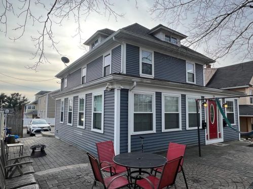 24 Cliff St, Norwalk CT  06854-3523 exterior