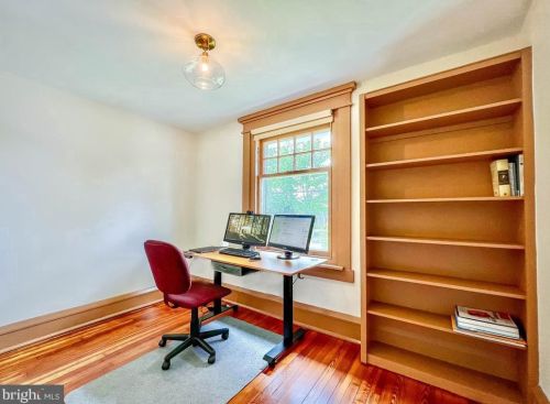 718 Columbia Ave, Lansdale PA 19446-3311 exterior