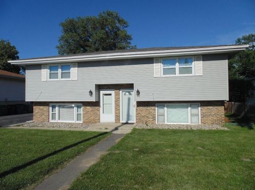 2055 Union St, Gary, IN 46405-1221