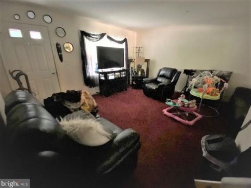 38 12th St, Harrisburg, PA 17103-2201