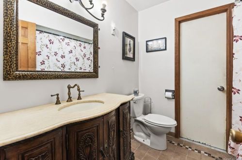 360 Wood St, Mahopac NY  10541-5205 exterior