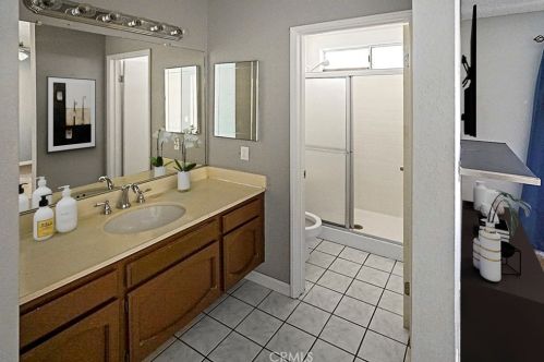 45124 Watford Ave, Lancaster CA  93535-2672 exterior