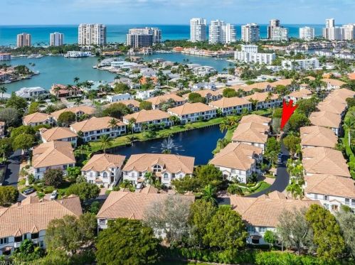 236 Colonade Cir, Naples FL  34103-8732 exterior