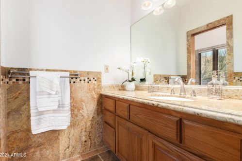 15253 12 St, Phoenix AZ 85086-7358 exterior