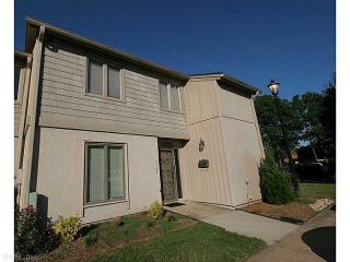 4384 Pt West Dr, Portsmouth VA  23703-4021 exterior