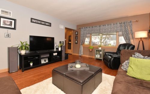 2827 87 St, Milwaukee WI 53222-4730 exterior