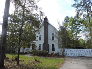 120 Wintergreen Rd, Walterboro SC  29488-9507 exterior