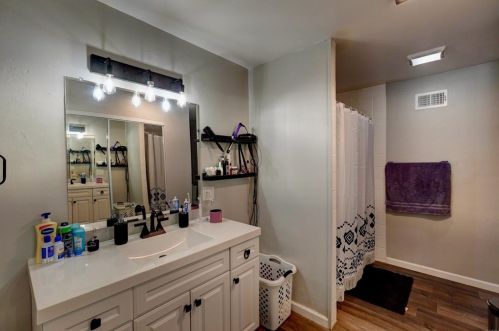 579 Roberta Ave, El Cajon CA  92021-6317 exterior