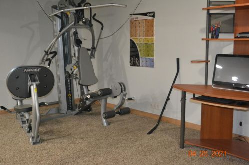 328 Foxmead Dr, Waterford WI  53185-4427 exterior