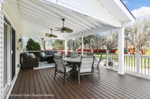 119 Heritage Dr, East Freehold NJ 07728-3185 exterior