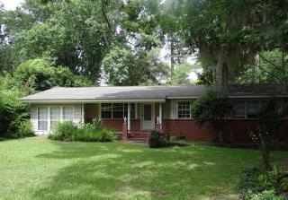 2977 Park St, Marianna, FL 32446-3115