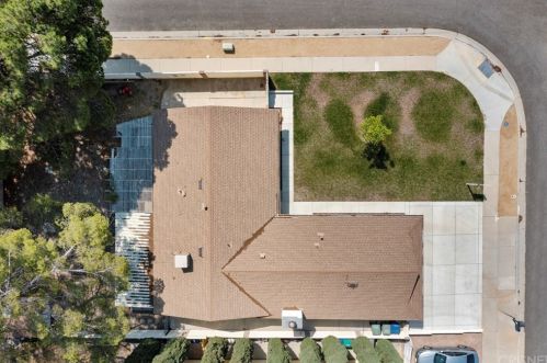 26100 Abdale St, Santa Clarita, CA 91321-2132