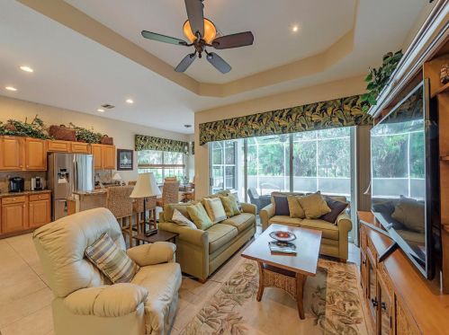 1200 Chelmsford Ct, Naples, FL 34104-8765