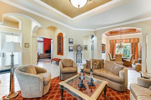 5613 Hammock Isles Dr, Naples, FL 34119-4692