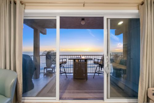 815 Beachfront Dr, Solana Beach, CA 92075-2602