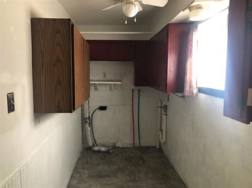 1921 Ridge Ave, New Kensington PA  15068-4041 exterior