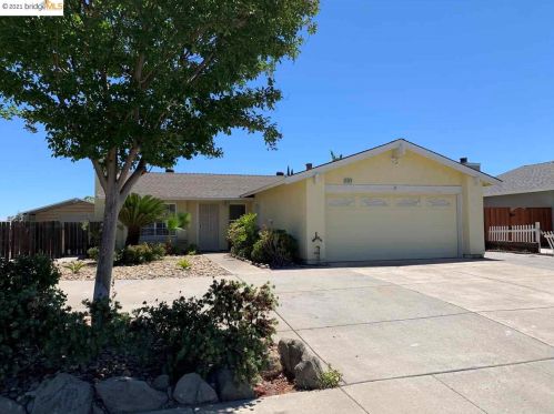 5082 Fernwood Ct, Oakley, CA 94561-1606
