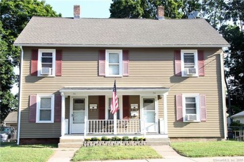 71 School St, Manchester, CT 06042-2012