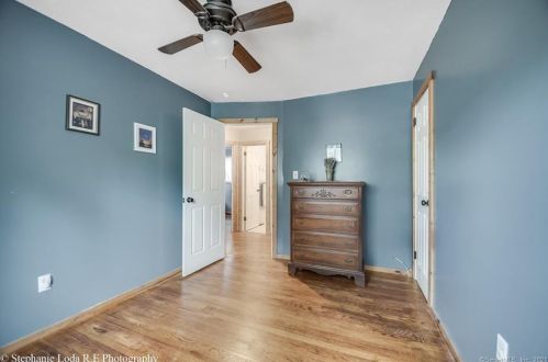 12 Reskin Dr, Wallingford CT  06492-4834 exterior