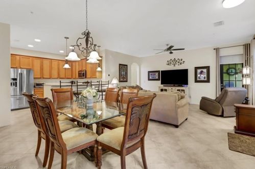 8941 Malibu St, Naples, FL 34113-3407