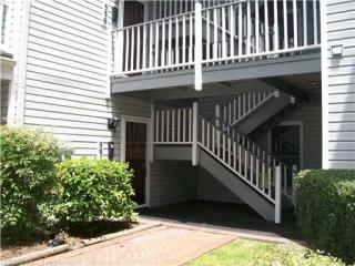 331 London St, Portsmouth, VA 23704-2807