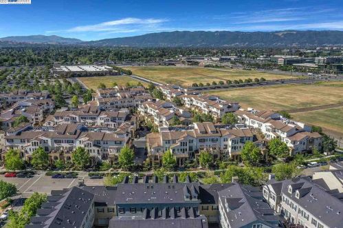 3661 Finnian Way, Pleasanton, CA 94568-4590