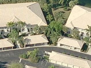 2205 Chesterbrook Ct, Naples FL 34109-1416 exterior