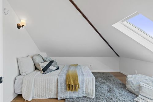 1470 12th St, Oakland CA 94607-2048 exterior