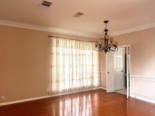 10237 Ember Glen Dr, Austin TX  78726-1387 exterior