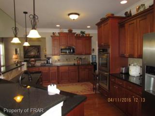 2717 Crestridge Ct, Fayetteville NC  28306-3599 exterior