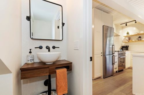 1125 Big Bear Blvd, Big Bear City CA  92314-9277 exterior