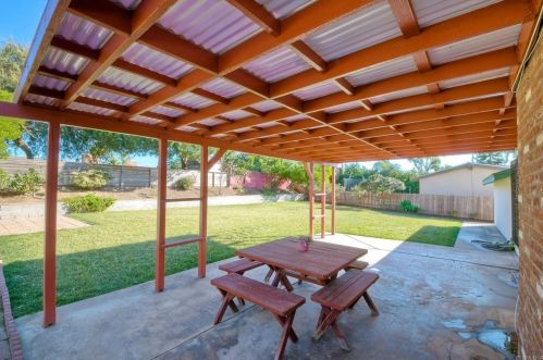 4542 Mt Frissell Dr, San Diego CA 92117-4811 exterior