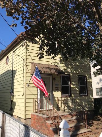 83 Hobart Ave, Bayonne, NJ 07002-4268